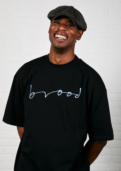 Close Brood logo TEE