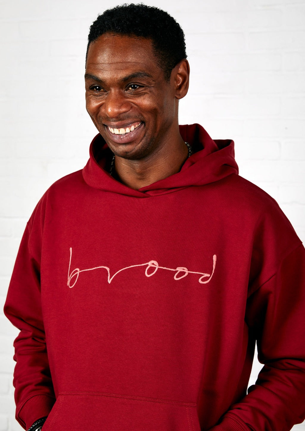 Red Hoody Brood logo Close Heren